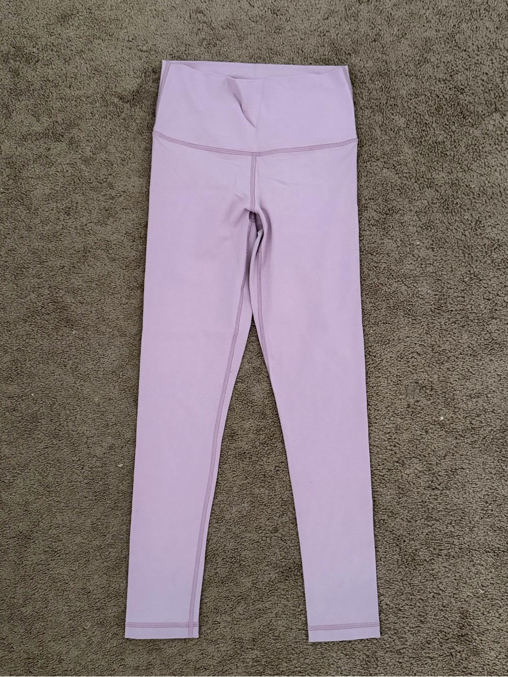 Aritzia TnAction Life cheeky hi-rise legging
